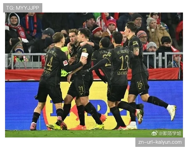 奥格斯堡2-1逆转波鸿，补时阶段通过角球战术完成绝杀
